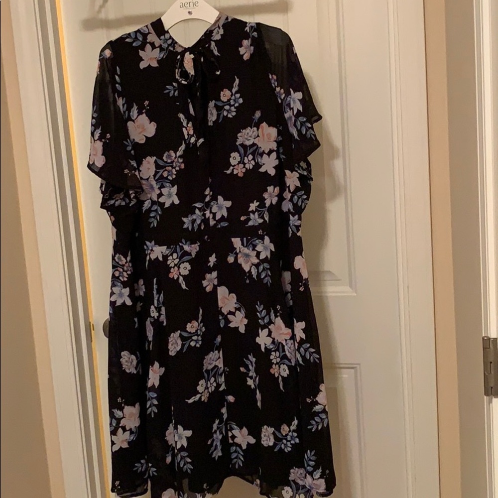 Torrid tie neck skater dress. Size 24
